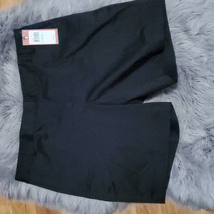 NWT Izod Stretch Black Shorts size 8